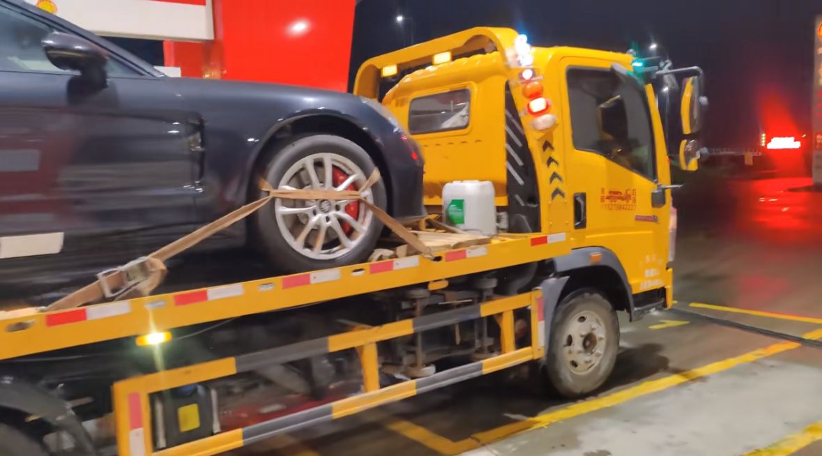 武汉行车途中遇到突发状况该如何呼叫道路救援？
